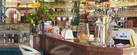 ホテル Al Ponte 3*
